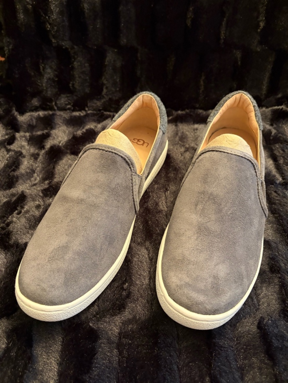 UGG Cas Charcoal Grey Slip-On Sneakers